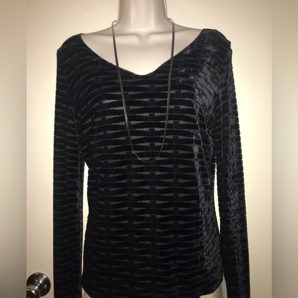 Armani Collezioni Sweater/Blouse, Size 10, Black - Picture 6 of 8